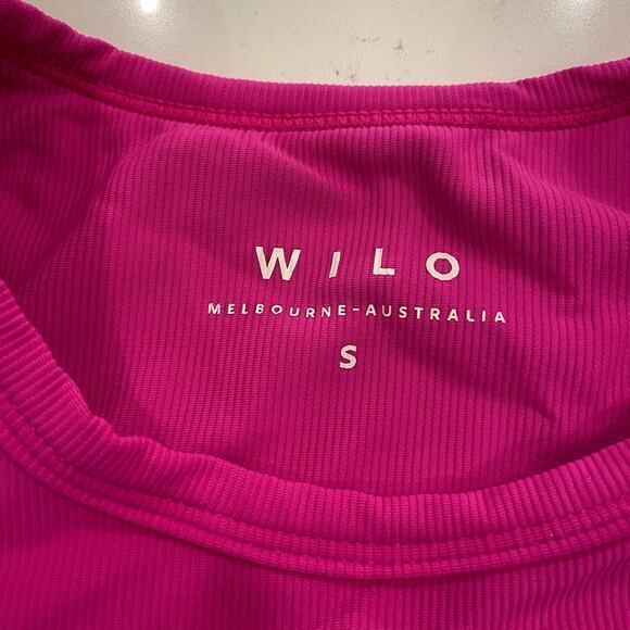 Wilo The Label Hot Pink Workout Tank Top Crop‎ Top size small - Picture 3 of 6